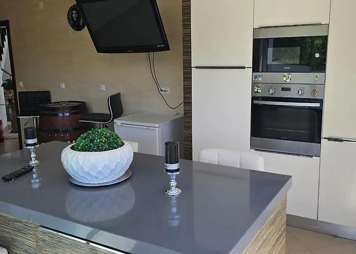 Clemente * Pero Moniz